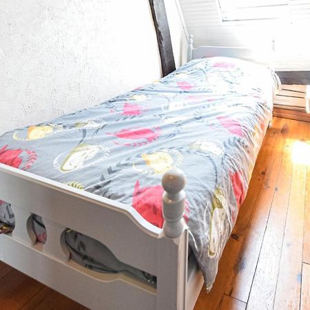 2 Bedroom Lovely Home In Marques المظهر الخارجي الصورة