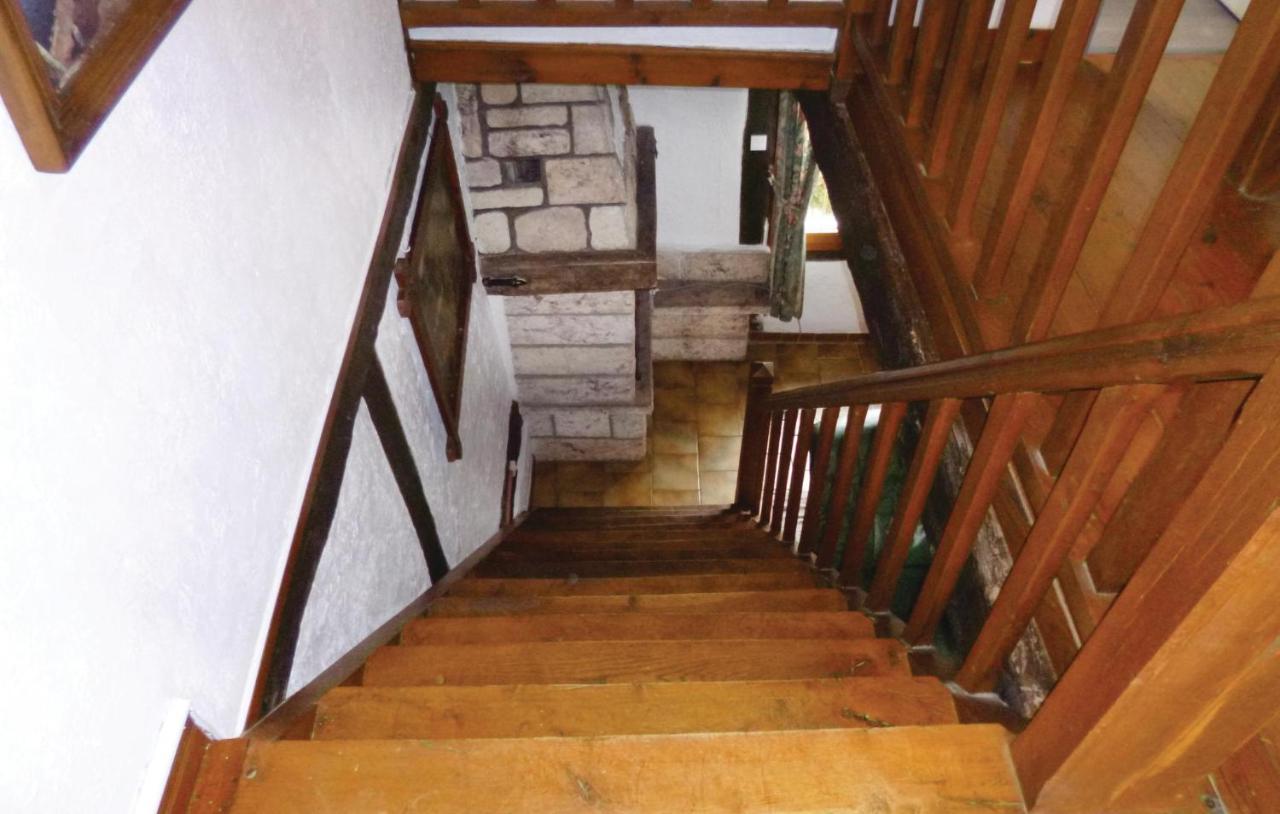 2 Bedroom Lovely Home In Marques المظهر الخارجي الصورة